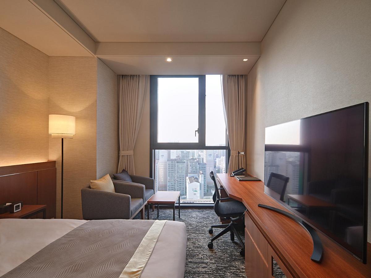 Roynet Hotel Seoul Mapo Экстерьер фото