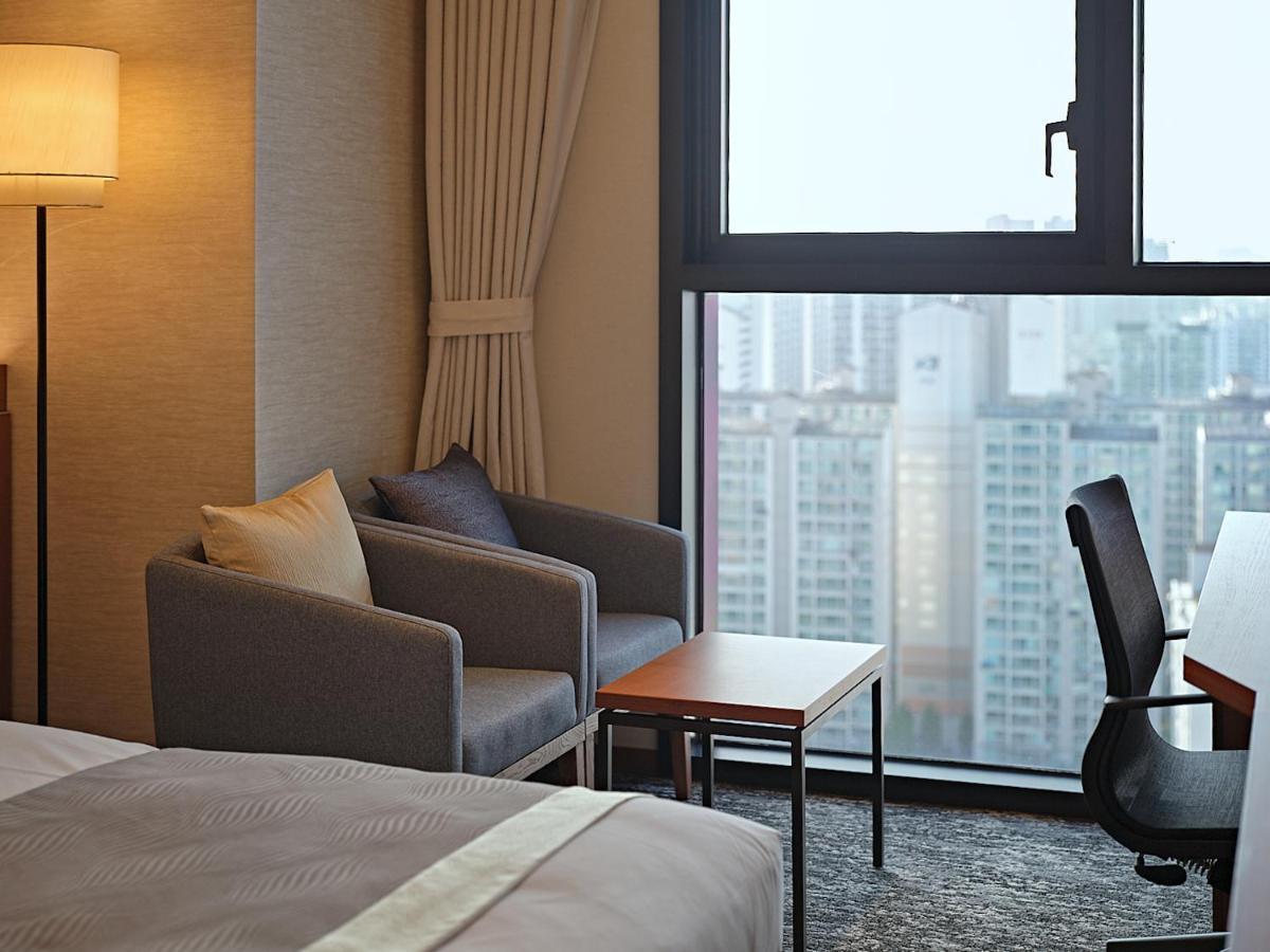 Roynet Hotel Seoul Mapo Экстерьер фото