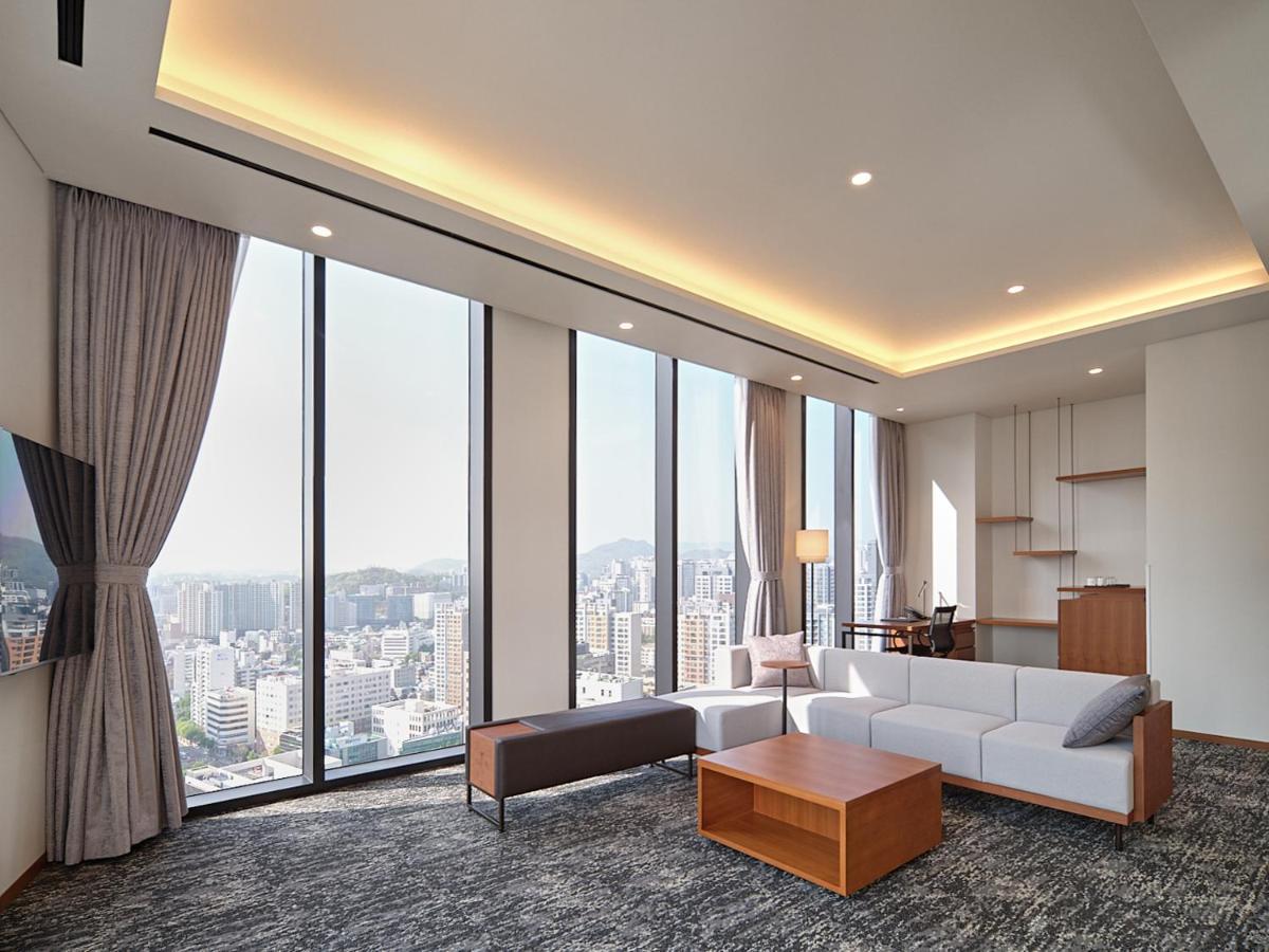 Roynet Hotel Seoul Mapo Экстерьер фото